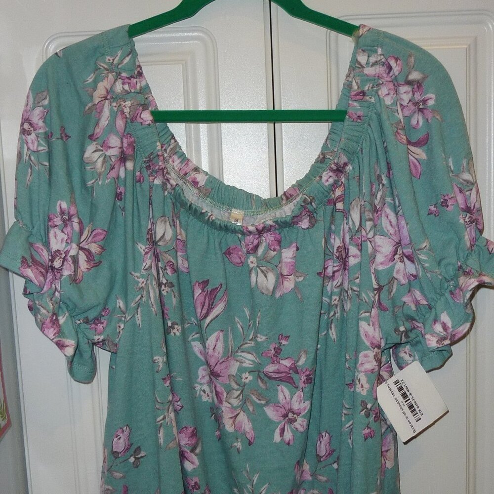 NWT Emerald Floral Off The Shoulder Tunic Top Size 2X